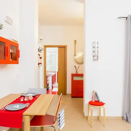 מלון דירות Isola Blu 4*